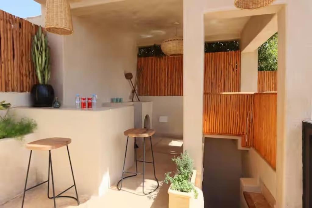 Riad Ptit Kech, Bassin Terrasse - Petits Dejeuners Marrakesh Luaran gambar